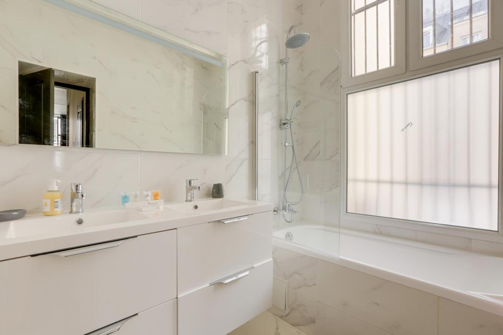 175 Suite Lea - Superb Apartment In Paris Luaran gambar